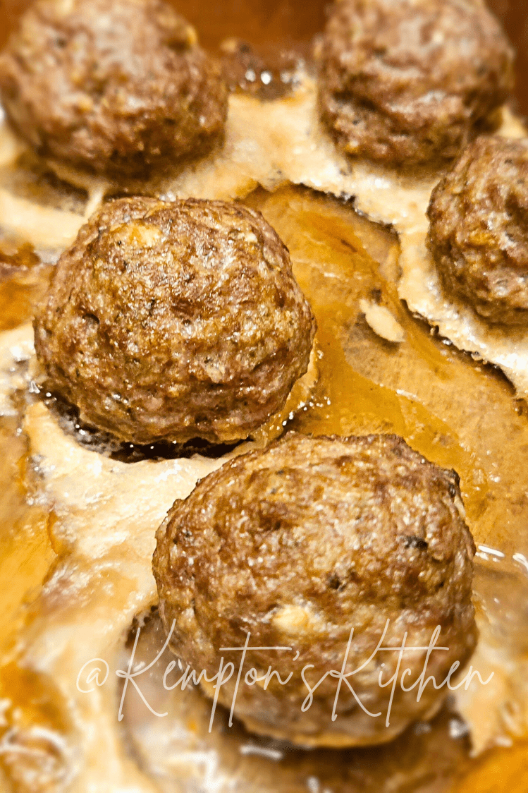Simple Homemade Baked Italian Meatballs